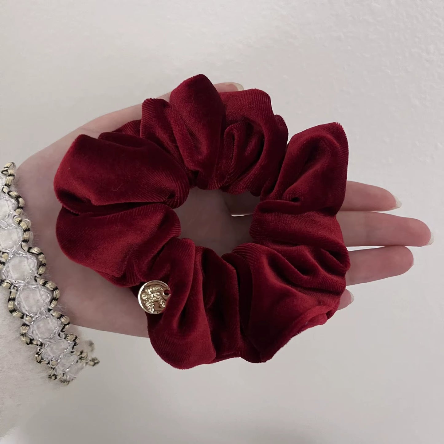 Scrunchies for Hair Black Velvet Red Hairties Girls for Daliy Ponyhair Hairstyle Hair Accessories Headwear Women Gifts