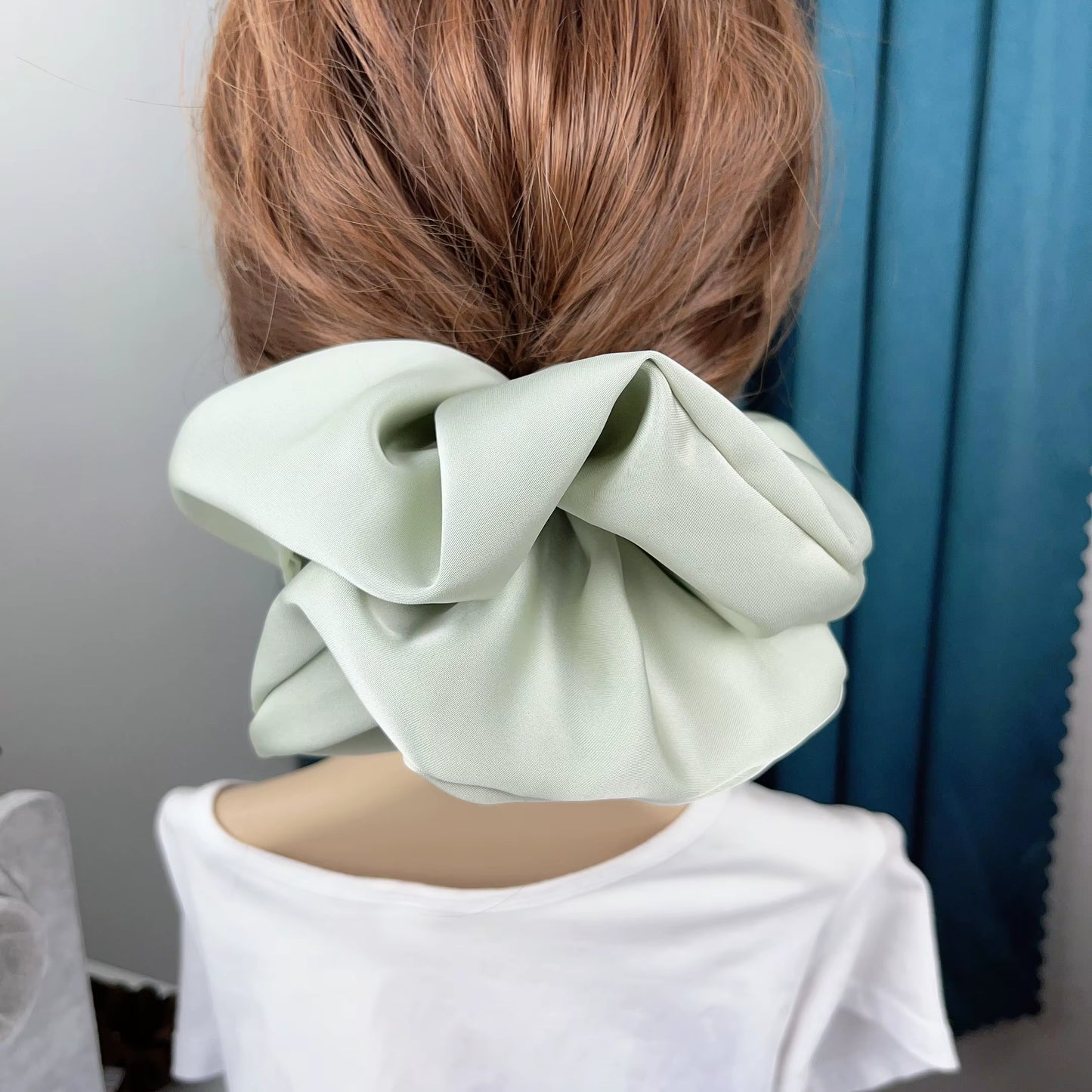 Oversize Satin Scrunchies Elastic Hair Ties Women Girls Big Silk Hair Bands Ponytail Holder Hair Rubber Bands Hair Accessories