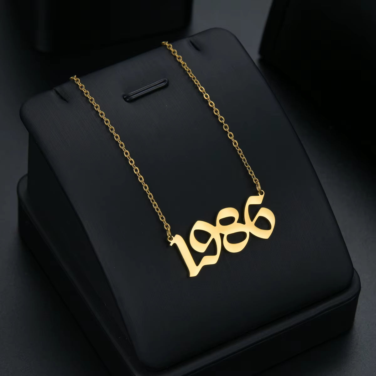 Stainless Steel Trendy Charm Year Number Necklaces for Women Birth Special Date 1982 1989 2000 Birthday Gift from 1980 to 2023