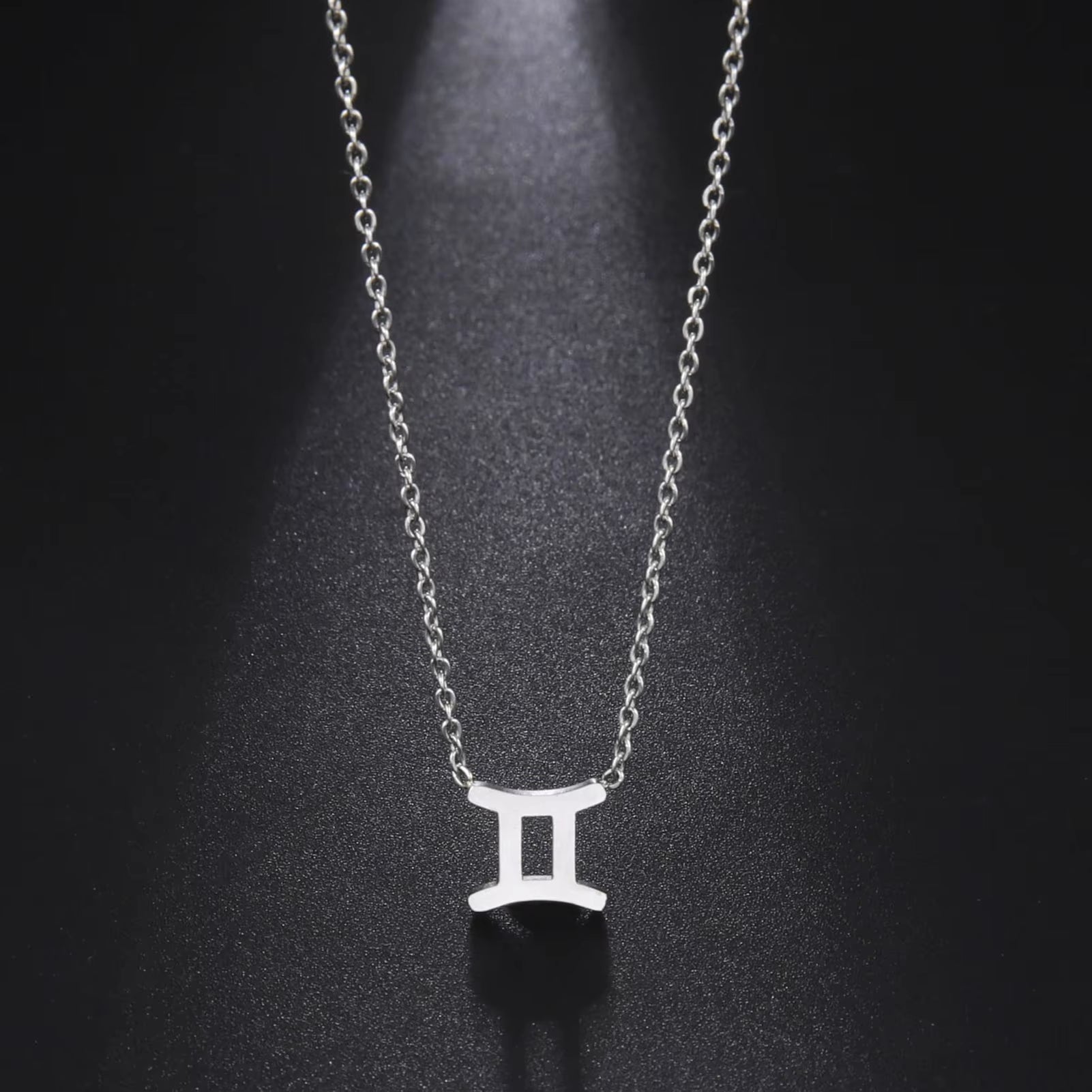 Stainless Steel Star Zodiac Sign Necklace 12 Constellation Pendant Necklace Women Aries Leo Virgo Gemini Libra Pisces Jewellery