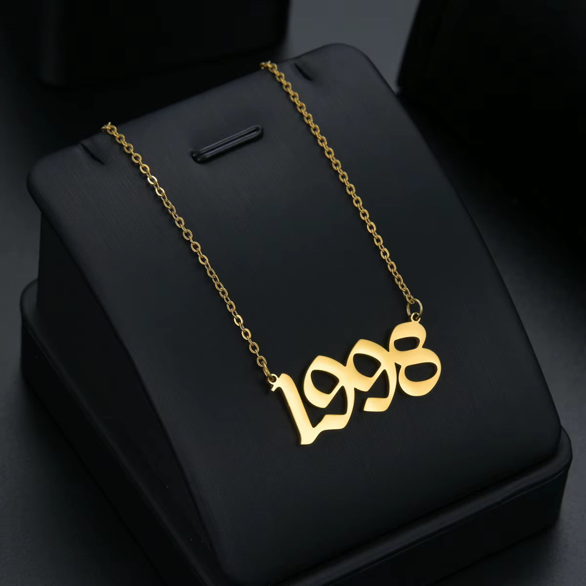 Stainless Steel Trendy Charm Year Number Necklaces for Women Birth Special Date 1982 1989 2000 Birthday Gift from 1980 to 2023